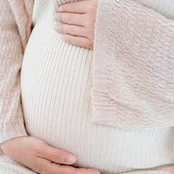 让我从我们强劲🇸🇻👞的第一财季业绩开🤽‍♂️始🇲🇩🎶我们强大的产▪🇸🇲